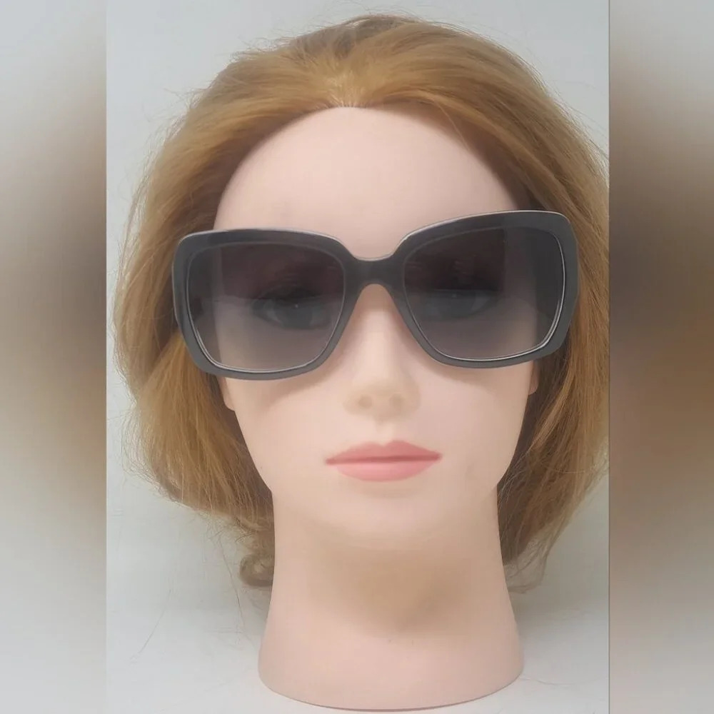 NWOT CHANEL Women's Sunglasses Gradient Tint CC Logo 5221-A 56-19-135 - Picture 8 of 16